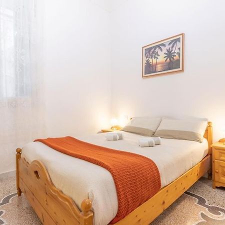 Appartamento Con Ac-Wi-Fi- Centro A 7 Min Savona Buitenkant foto