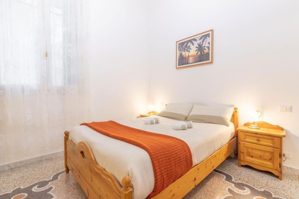 Appartamento Con Ac-Wi-Fi- Centro A 7 Min Savona Buitenkant foto